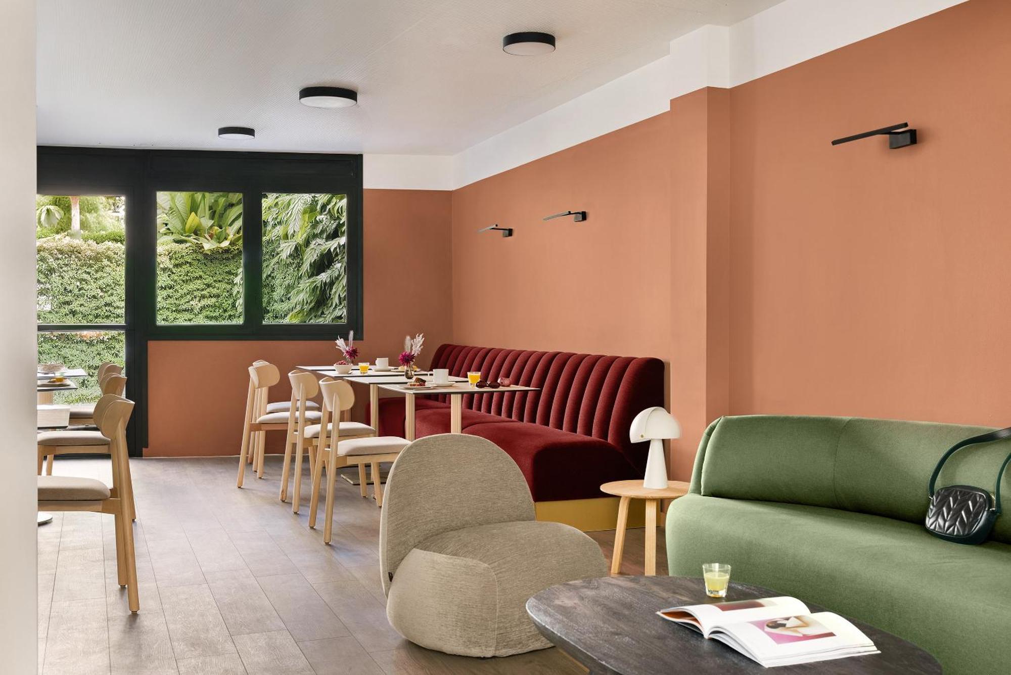 Sonder Yvette Hotel Ванв Екстериор снимка
